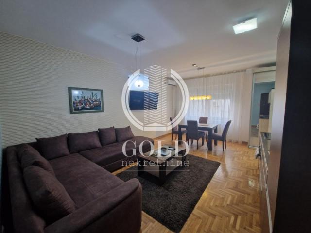 IZDAVANJE Stan 1. 5: NOVI SAD-Novi Sad-Centar, Šafarikova, 40. 00m2, 500 eur ID#6232