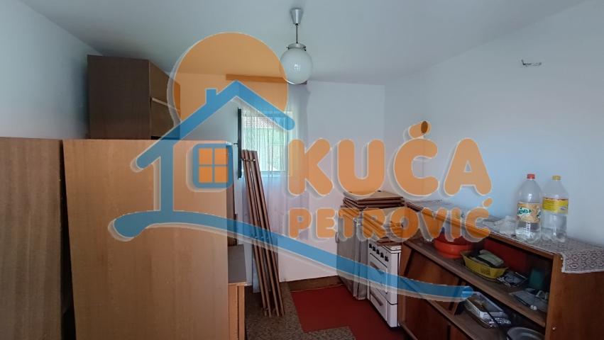 Kuća 60m2, Gornje Sinkovce, plac 764m2