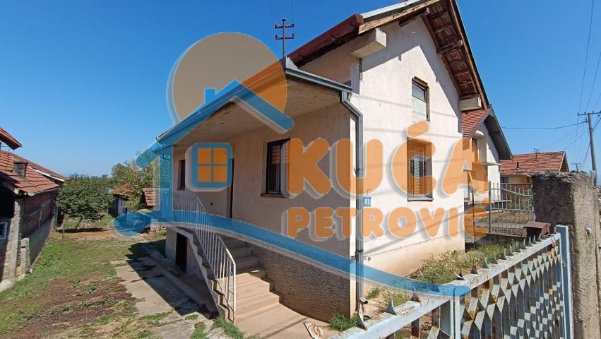 Kuća 60m2, Gornje Sinkovce, plac 764m2