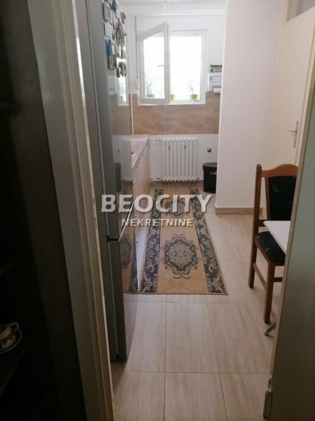 Zemun, Batajnica, Sevastokratora Vlatka, 4. 0, 110m2, 185000EUR