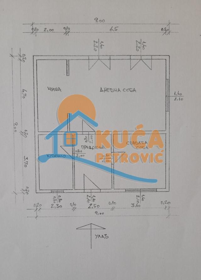 Započeta kuća  na  lepom  placu, Mramorsko brdo, 80 m2, plac 629 m2