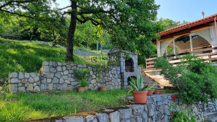 Mošćenička Draga, Familienhaus mit Meerblick