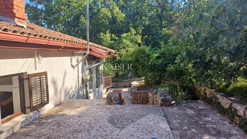 Mošćenička Draga, Familienhaus mit Meerblick