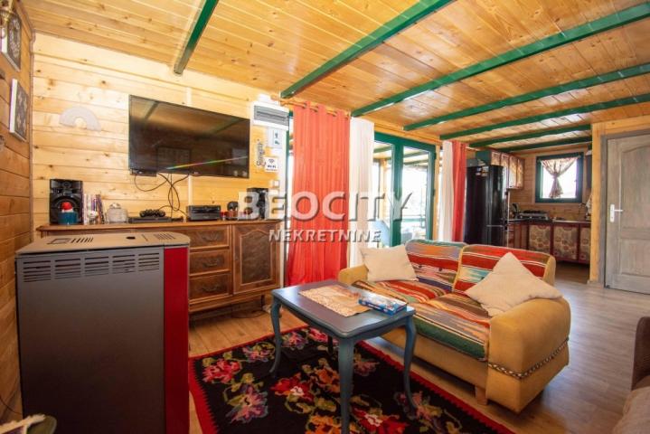 Čukarica, Ada Ciganlija, Čukarički rukavac, 2. 0, 85m2, 88990EUR SPLAV