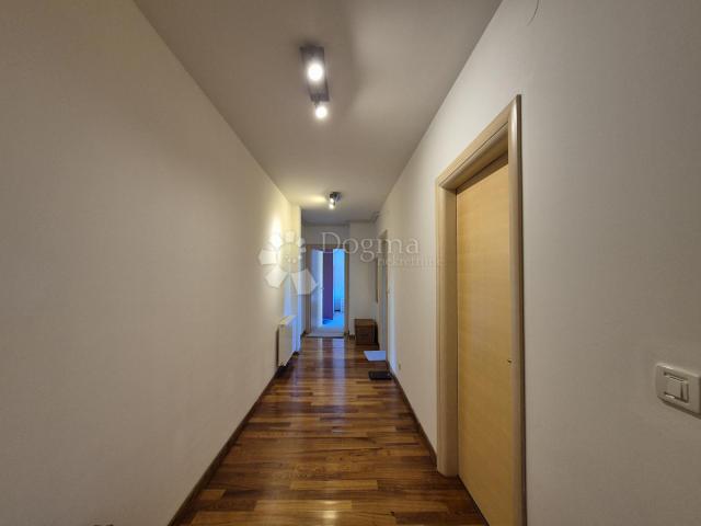 Flat Dedići, Podsljeme, 330m2