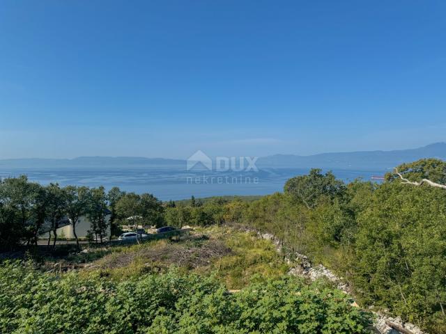 RIJEKA, KOSTRENA – ekskluzivna duplex vila s infinity bazenom, garažom, vrtom, panoramskim pogledom 