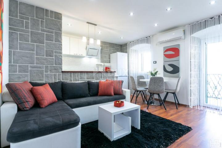 RIJEKA, PEĆINE - WOHNUNG, 41 m2, 1. REIHE ZUM MEER!!!