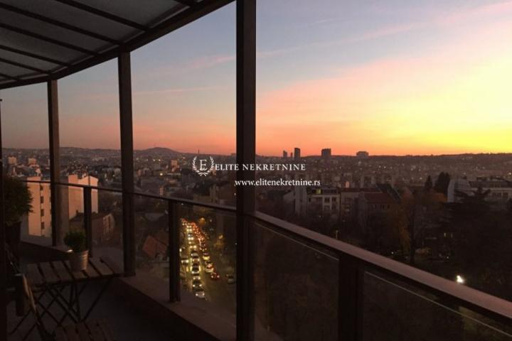 Trosoban lux penthouse, novogradnja