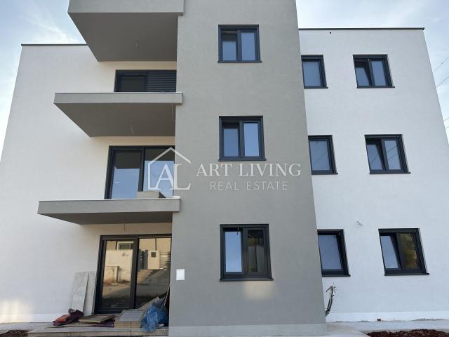 Istria, Umag, surroundings - modern apartment on the first floor - NEW BUILDING