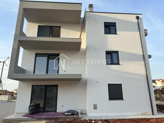 Istria, Umag, surroundings - modern apartment on the first floor - NEW BUILDING