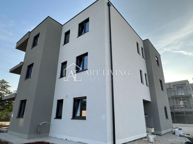 Istria, Umag, surroundings - modern apartment on the first floor - NEW BUILDING