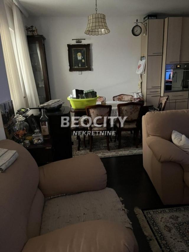 Grocka, Kaluđerica, Milutina Milankovića, 2. 5, 73m2, 400EUR