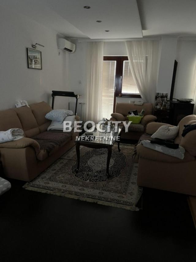 Grocka, Kaluđerica, Milutina Milankovića, 2. 5, 73m2, 400EUR