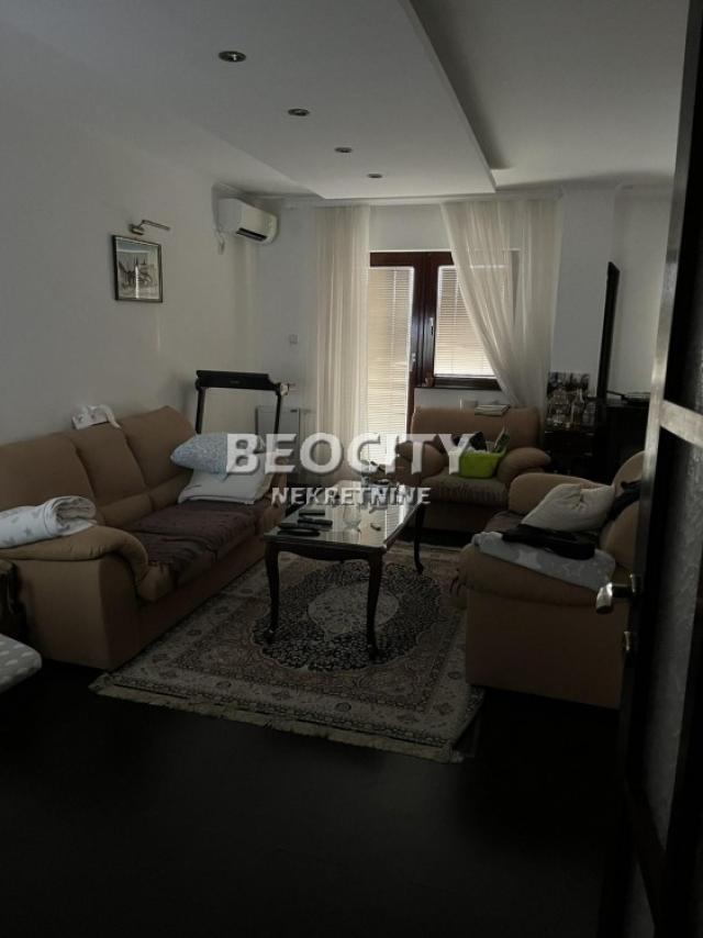 Grocka, Kaluđerica, Milutina Milankovića, 2. 5, 73m2, 400EUR