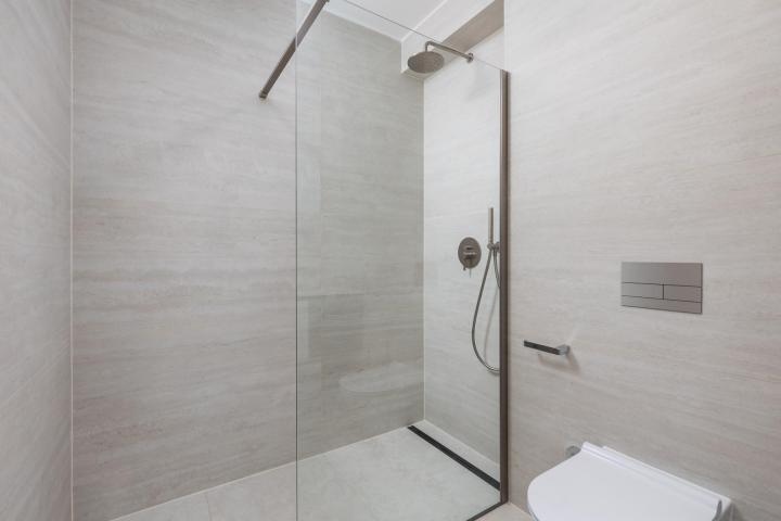 Opatija, centar, dvosoban stan u novogradnji  NKP 102 m2