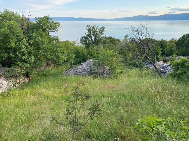 RIJEKA, KOSTRENA - land 2,106 m2 with sea view - only 230 meters from the sea! OPPORTUNITY!