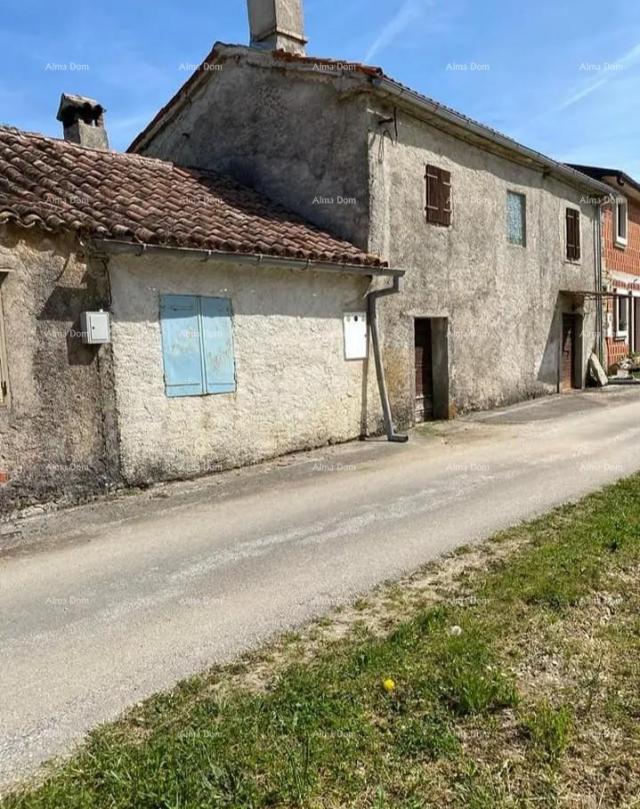 Haus Wir verkaufen ein Haus und eine Taverne,  Pazin!