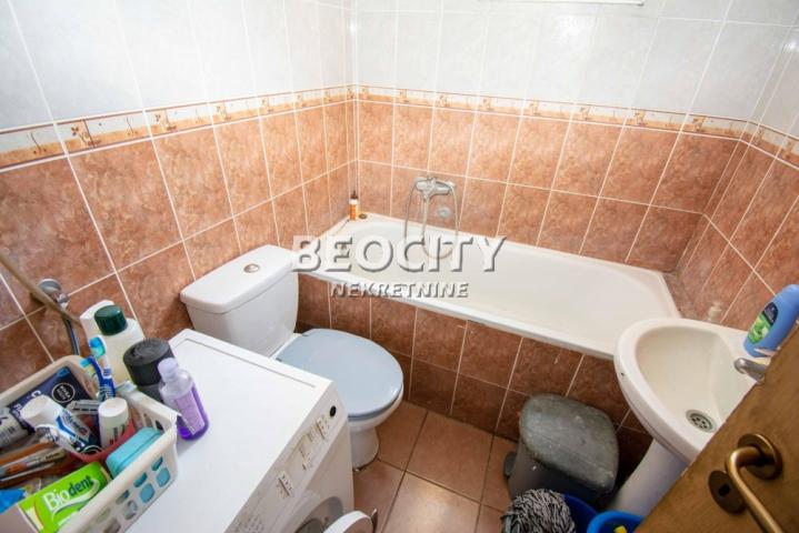 Zvezdara, Mirijevo, Danilova, 1. 5, 33m2, 84900EUR 33+55