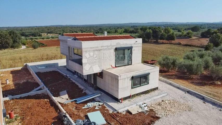 3 LUXUSVILLEN FÜR 3 FREUNDE AM GLEICHEN STANDORT