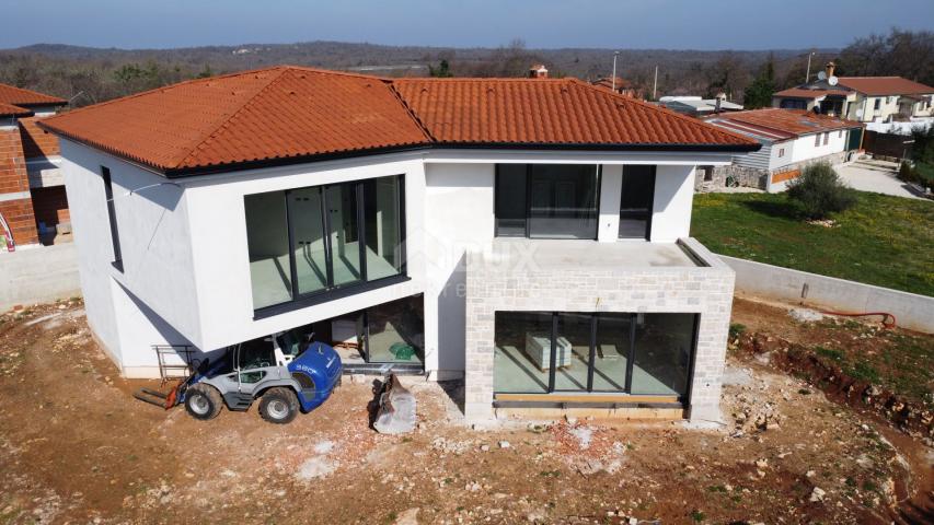 ISTRIA, POREČ-Modern villa under construction