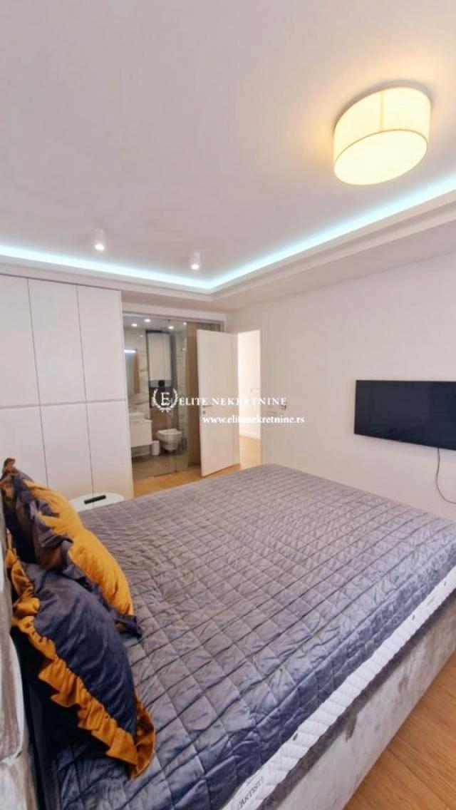 Lux penthouse Vracar, terasa 85m2, 2 garazna mesta