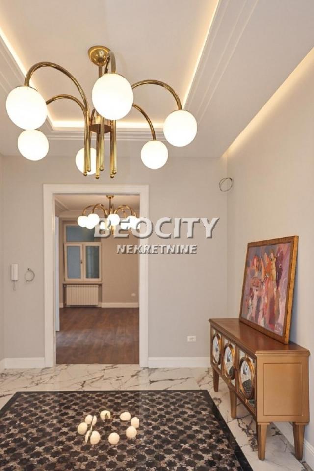 Stari grad, Obilićev venac, , 5. 0, 293m2, 6300EUR