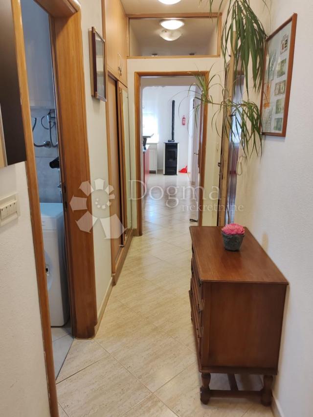 Flat Podsolarsko, Šibenik - Okolica, 83,86m2