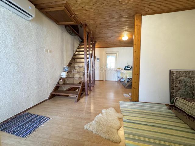 Haus Draga Bašćanska, Baška, 240m2