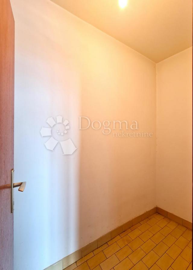 Flat Krnjevo, Rijeka, 58m2