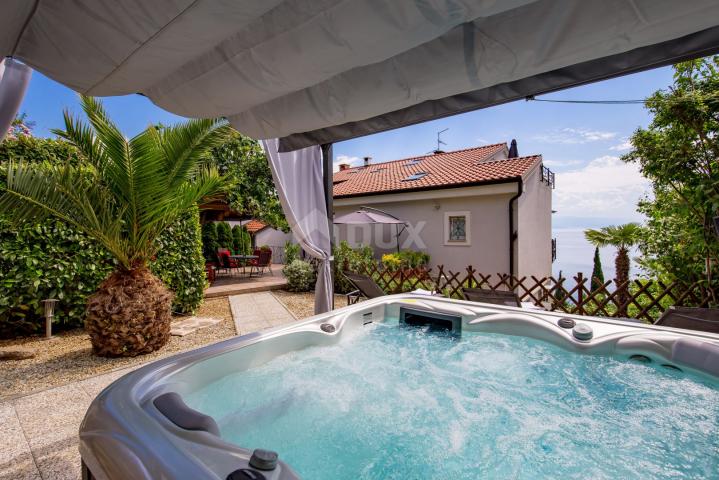 OPATIJA - Penthouse 222m2 in a fantastic location