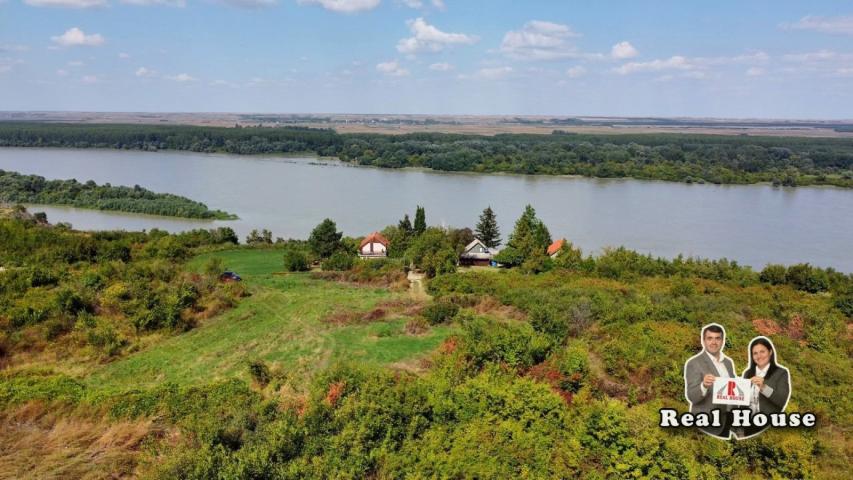 80 ari sa pogledom na Dunav u Slankamenu