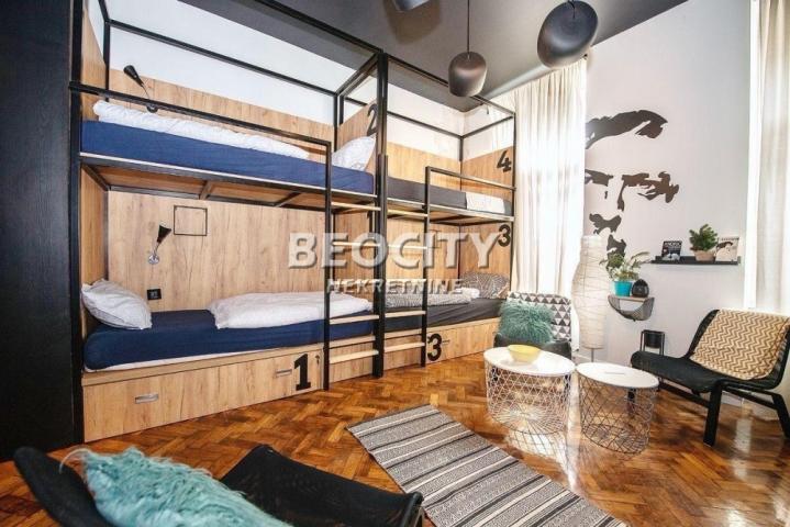 Novi Sad, Petrovaradin, , 4. 0, 98m2, 1500EUR