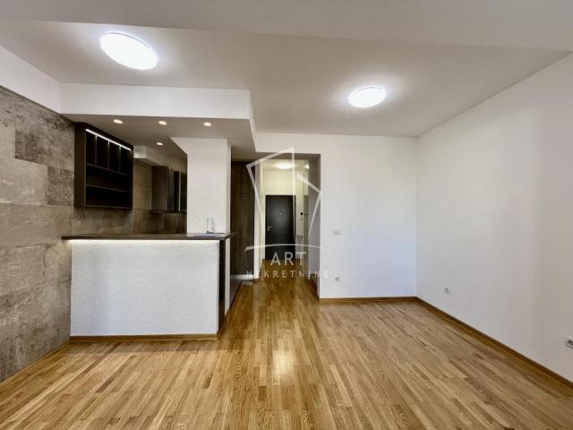 Hala Pionir, lux duplex 88m2 ID#8024