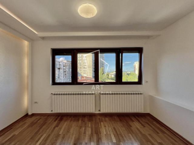 Hala Pionir, lux duplex 88m2 ID#8024