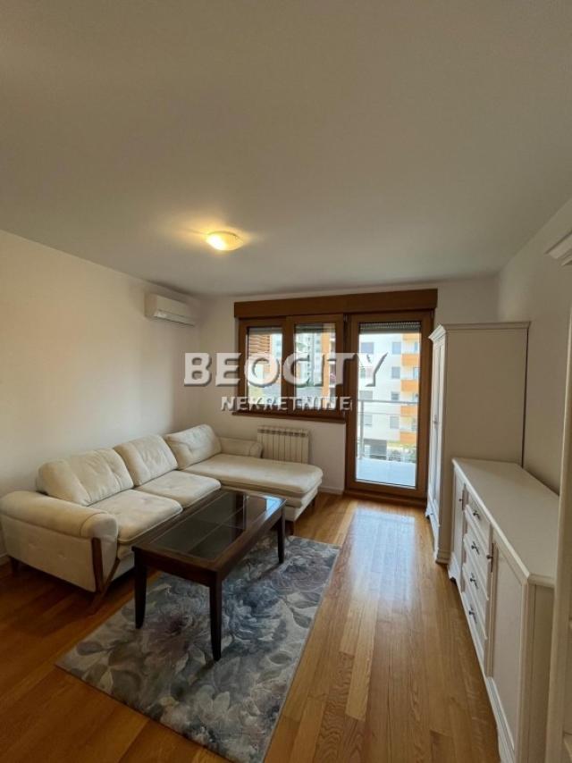 Novi Beograd, Blok 67a, (A blok)-Uroša Martinovića, 2. 0, 54m2, 1090EUR