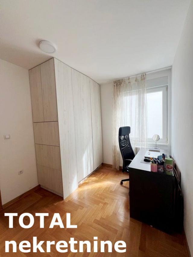 3 Trosoban stan NOVI SAD, 135960€