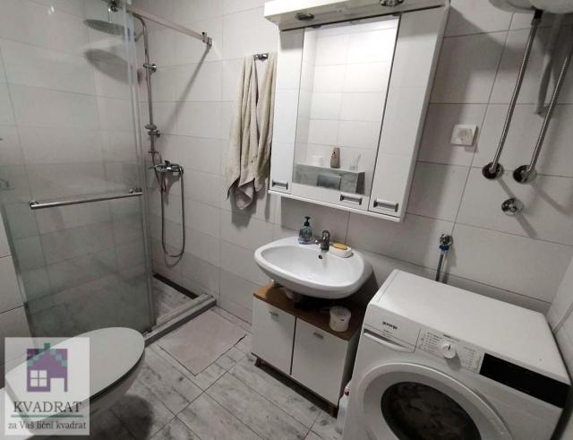 Jednoiposoban stan 55 m², I sprat, Obrenovac – 106 000 € (GARAŽNO MESTO)