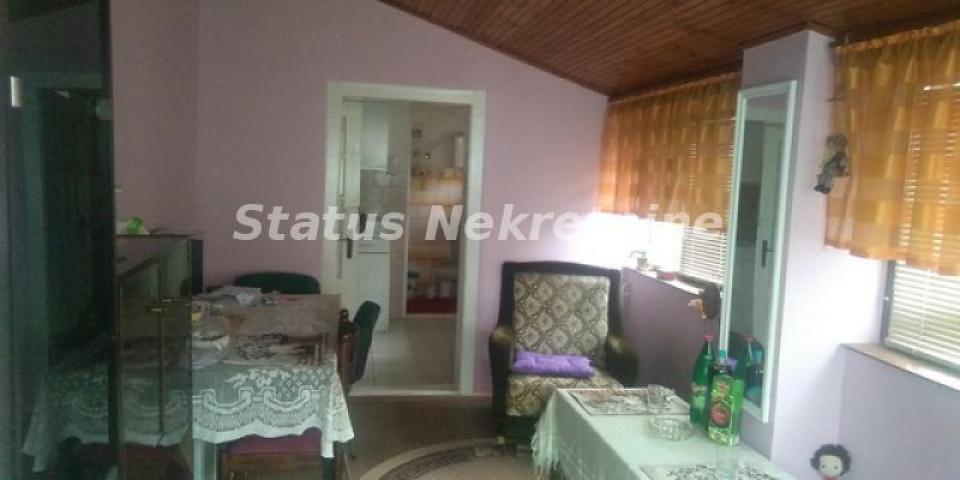 Salajka-Porodična kuća 80 m2 sa Lokalom-065/385 8880