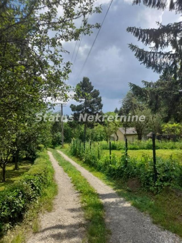 Banstol-*Super Povoljno*-Veliki Građevinski Plac 2165 m2 u Zelenoj Oazi sa bezplatnom strujom-065/38