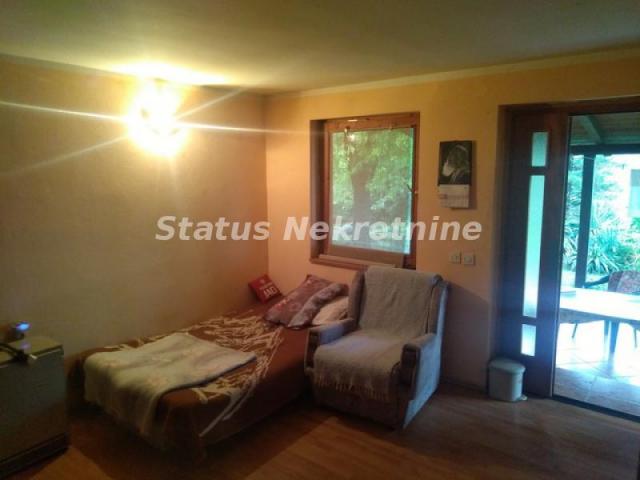 Sremski Karlovci-Stražilovo-Visinska Vikendica u Rajskoj bašti-065/385 8880