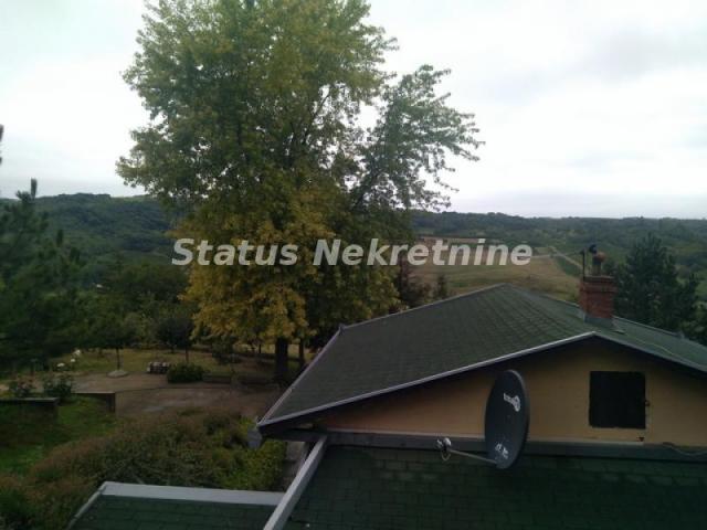 Sremski Karlovci-Stražilovo-Visinska Vikendica u Rajskoj bašti-065/385 8880