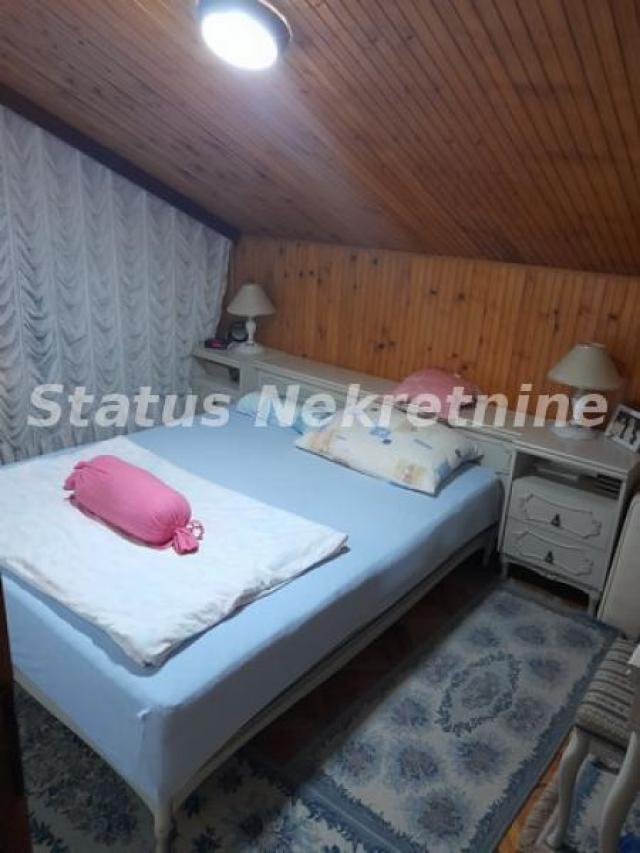 Lepo sređena dvorišna spratna kuća 128 m2 u blizini Jodne Banje-065/385 8880