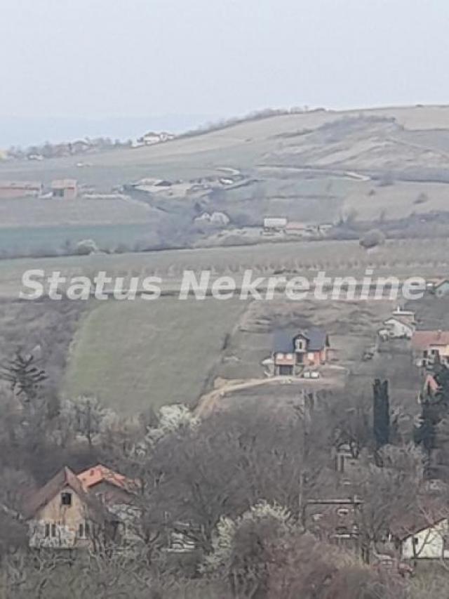 Petrovaradin-Veliki Građevinski Plac 3625 m2 na Platou Vezirca-065/385 8880