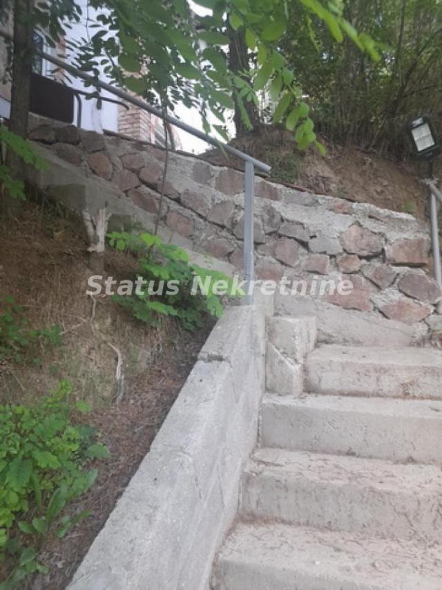 Kuća na Grigovcu za uživanje Plac 2771 m2 u Rajskoj Bašti-065/385 8880