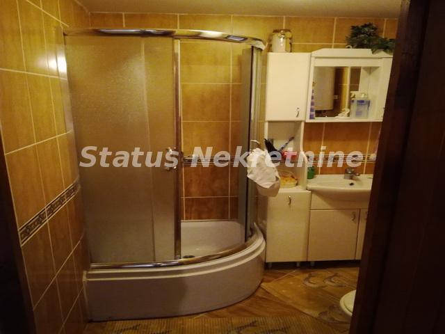 Čardak-Glavica-Vasionsko imanje u Rajskoj Bašti sa rustičnim sadržajima-065/385 8880