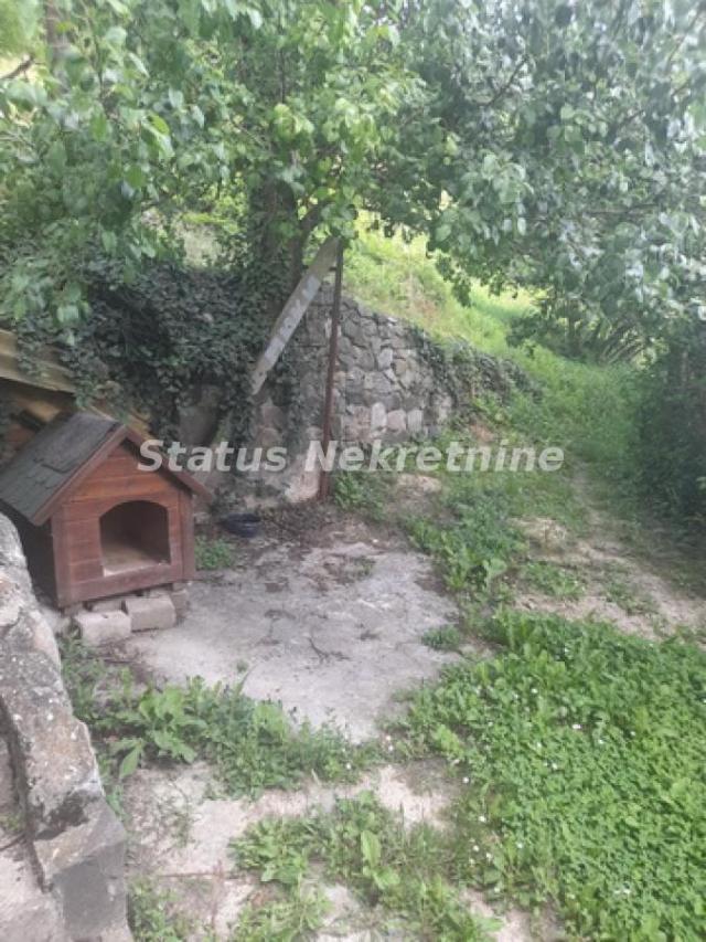 Kuća na Grigovcu za uživanje Plac 2771 m2 u Rajskoj Bašti-065/385 8880