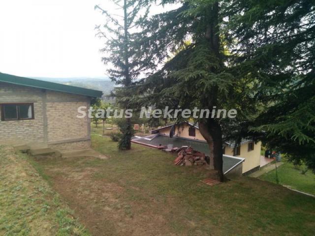 Sremski Karlovci-Stražilovo-Visinska Vikendica u Rajskoj bašti-065/385 8880