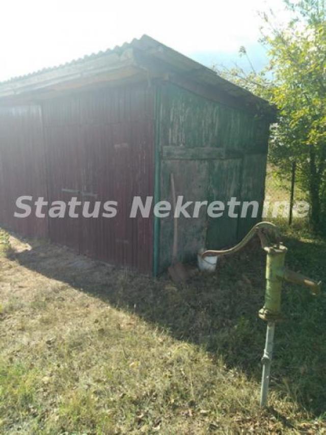 Lep Veliki Plac 4152 m2 na glavnom Magistralnom Putu za Begeč-065/385 8880