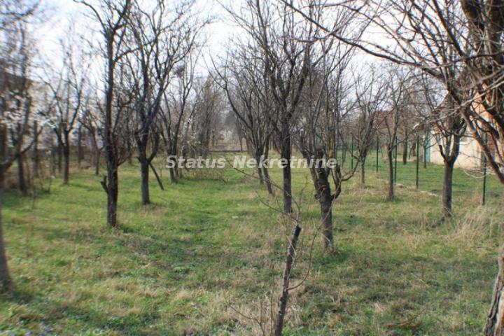 Uknjižen Građevinski Plac 1047 m2 u okolini Zrenjanina-065/385 8880