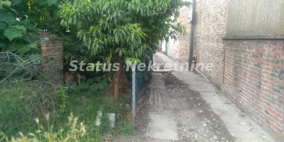 Salajka-Porodična kuća 80 m2 sa Lokalom-065/385 8880